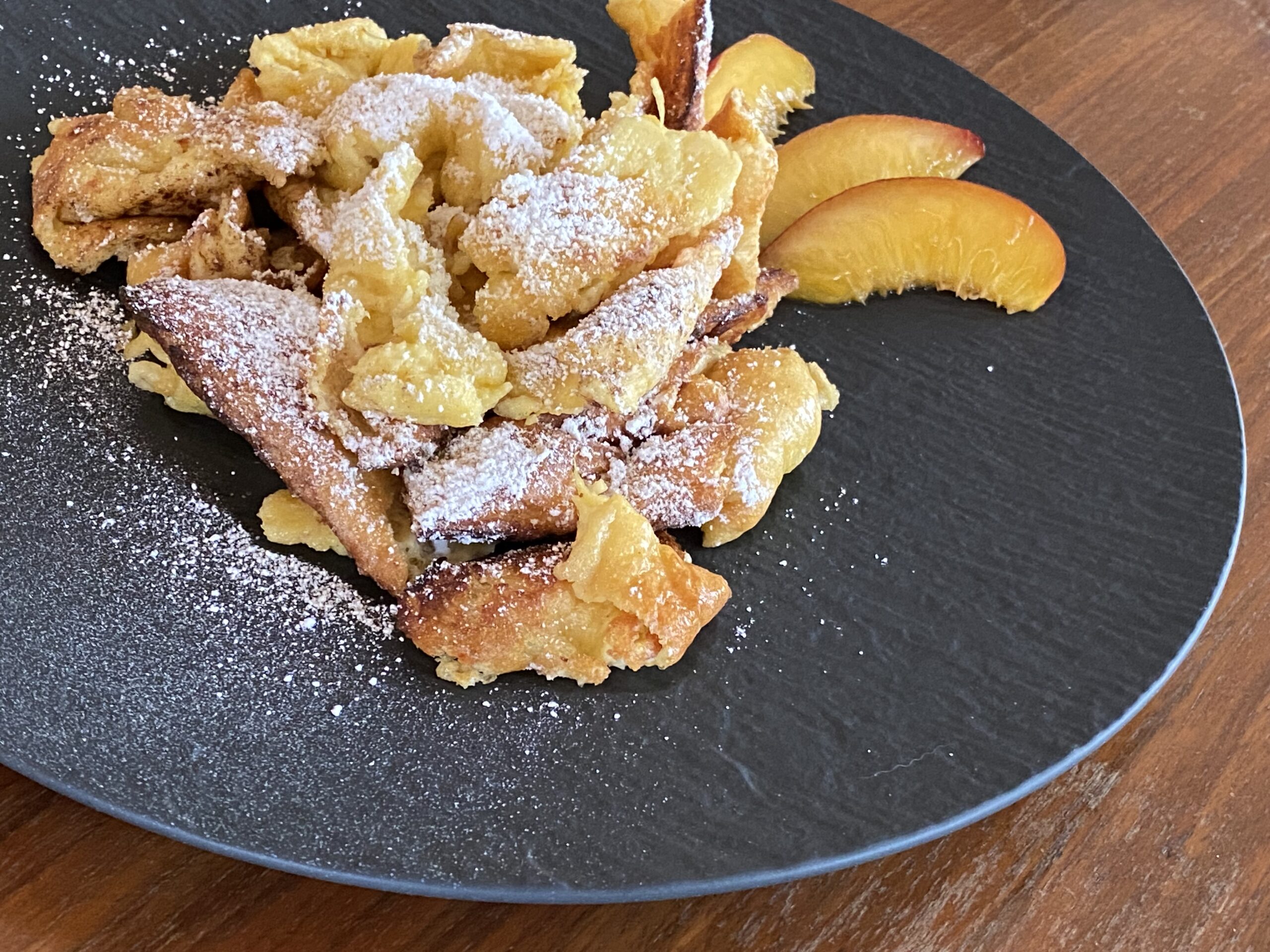 Kaiserschmarrn aus dem Dampfbackofen – so einfach gelingt er fluffig & goldbraun